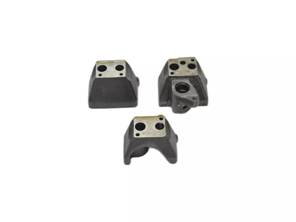 Rocker arm shaft seat series